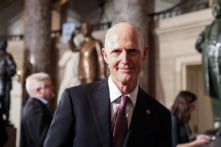 TNS Rick Scott một lần nữa kêu gọi dời Thế vận hội 2022 ra khỏi Trung Quốc