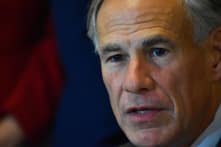 Ông Trump chứng thực ông Greg Abbott tái cử thống đốc Texas