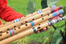 Loại sáo kỳ diệu phát ra âm nhạc chỉ bằng cách… vung lên