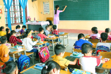 Giáo viên tại Việt Nam lên ‘cơn sốt’ về chứng chỉ chức danh nghề nghiệp