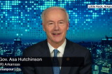 Cựu thống đốc bang Arkansas nói sẽ tranh cử tổng thống Mỹ, thay thế ông Trump