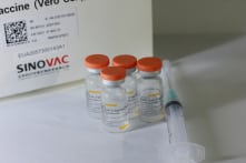 26 thành viên đội bóng chuyền nữ Thái Lan nhiễm COVID-19 dù đã tiêm vắc-xin Trung Quốc