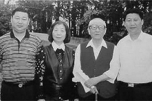 Quan trường TQ: Mao và hòa thượng bí ẩn, Giang thao túng Hồ, Tập được cha hỗ trợ