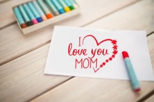 6 món quà không bao giờ lỗi thời cho Ngày của Mẹ