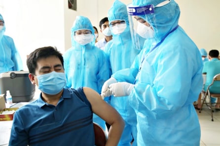 Có nên lập Quỹ vắc-xin phòng COVID-19?