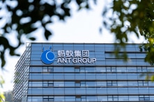 Ant Group của tỷ phú Jack Ma bị phạt gần 984 triệu USD