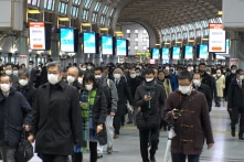 Nhật Bản: Biến thể Delta đột nhiên biến mất, virus “tự diệt”?