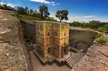 Nhà thờ đá nguyên khối – bí ẩn 11 công trình cự thạch ở Ethiopia