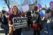 Đông Phương: Phá thai có phải là nữ quyền không?