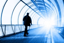 Một người vô thần ở Thiên đường – xác thực sự sống sau cái chết?