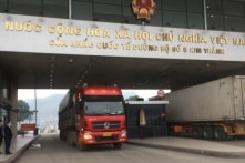 Hàng hóa từ các sàn thương mại điện tử chưa đăng ký sẽ không được thông quan 