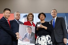 Luật sư Cao Trí Thịnh và nhà báo Trương Triển giành được Giải thưởng Tự do Lin Zhao