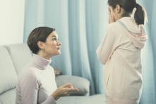 5 thói quen xấu này của con, cha mẹ đừng bao giờ nên dung túng