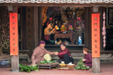 Tản mạn về chuyện “Tết” người Bách Việt khác gì “tân niên” Hoa Hạ
