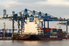 Các hiệp hội và doanh nghiệp kiến nghị dừng thu phí cảng biển TP.HCM