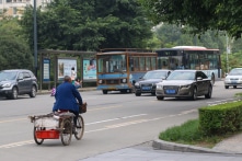Chênh lệch giàu nghèo tại Trung Quốc: 2% dân số nắm giữ 80% tài sản