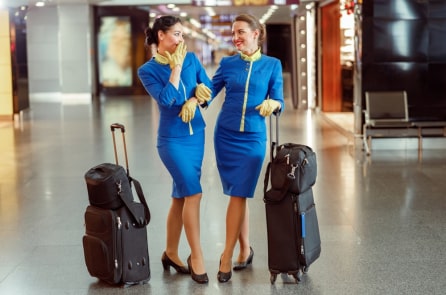 Học hỏi mẹo đóng gói hành lý du lịch gọn nhẹ của tiếp viên hàng không