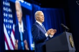 Tổng thống Biden dự định gửi phiếu giảm giá xăng cho người Mỹ