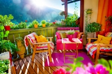 Biến ban công nhà bạn thành ốc đảo ngoài trời với 6 ý tưởng đơn giản