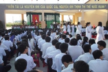 Thí sinh ngủ quên bị điểm 0 tiếng Anh: Dư luận đặt câu hỏi về trách nhiệm của giám thị