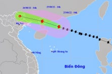 Bão số 3 áp sát đất liền, sóng lớn và lốc xoáy trên biển, miền Bắc sắp mưa dông lớn