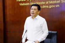 Bộ Công thương đề nghị báo chí trong nước “hạn chế đưa tin giá xăng dầu”