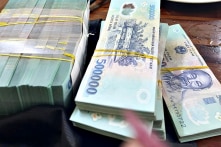 Lượng tiền gửi của dân cư vào ngân hàng lập kỷ lục mới, vượt 6,7 triệu tỷ đồng