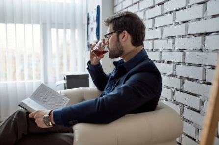 Hãy để tri thức từ sách đóng góp vào thành công của bạn