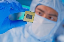 Thiếu kỹ sư có thể ảnh hưởng đến phát triển ngành công nghiệp bán dẫn của Việt Nam