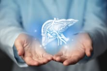 Hóa chất tẩy rửa phổ biến liên quan đến gia tăng bệnh gan