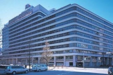 Hàng loạt công nhân nhiễm COVID-19 buộc phải ngừng hoạt động tại nhà máy Renesas ở Bắc Kinh