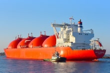 Trung Quốc nổi lên với vai trò người mua khí tự nhiên LNG lớn nhất thị trường