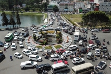 Đấu giá 7 bãi giữ xe khu trung tâm Đà Lạt, giá trúng thầu 25,5 tỷ đồng/5 năm