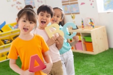 Vì sao trẻ càng nhỏ học tiếng Anh càng tốt?