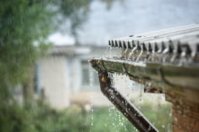 Tại sao vào những ngày mưa thường ngủ ngon hơn?