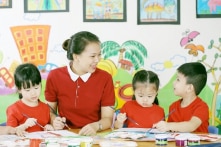 Bộ trưởng GD&ĐT: Tăng phụ cấp cho giáo viên mầm non 10%