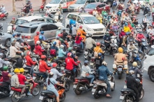 TP.HCM: Xảy ra cắt điện luân phiên, nhiều người dân kinh doanh gặp khó
