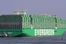 Đài Loan: Mỗi nhân viên Evergreen nhận thưởng giữa năm từ 10 – 11 tháng lương