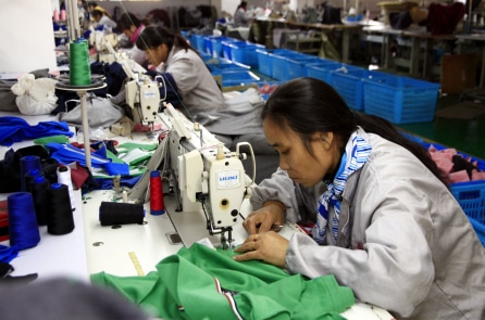 EU áp thuế 3 euro với bưu kiện nhỏ, khó hạn chế hàng giá rẻ từ Trung Quốc