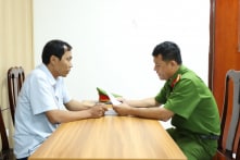 Hà Tĩnh: Lạm quyền trong công tác, 2 nguyên kế toán trưởng UBND xã bị bắt 
