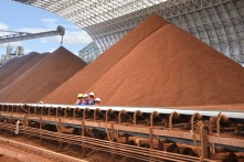 Mở rộng khai thác bô xít ra miền Bắc; nâng tổng công suất khai thác 112,2 triệu tấn/năm