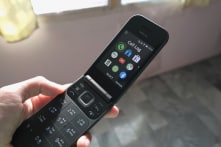 Xu hướng mới: Thế hệ Z Mỹ đang quay trở lại với những chiếc điện thoại cục gạch