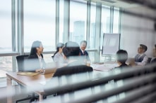 Nhà đầu tư Trung Quốc liên tục đổ vào quỹ nước ngoài để tránh rủi ro