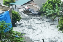 Vụ vỡ ống cống hồ thải quặng: 10 hộ dân với 50 nhân khẩu phải di dời