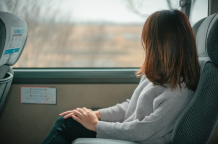 Tình người đích thực: “Cô gái làm đổ sữa đậu nành”