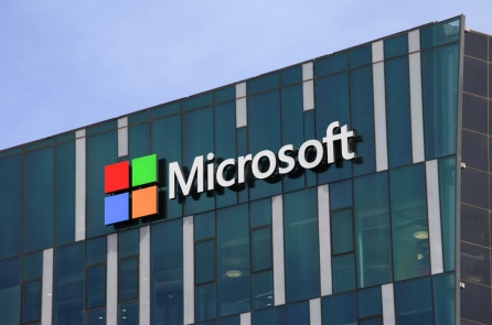 AI giúp Microsoft vượt Apple trở thành công ty có giá trị thị trường lớn nhất thế giới