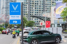 Cổ phiếu VinFast mất giá hơn 80% sau 1 tháng