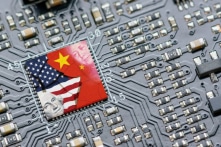 WSJ: Trung Quốc yêu cầu loại bỏ hết nguồn chip nước ngoài trước năm 2027