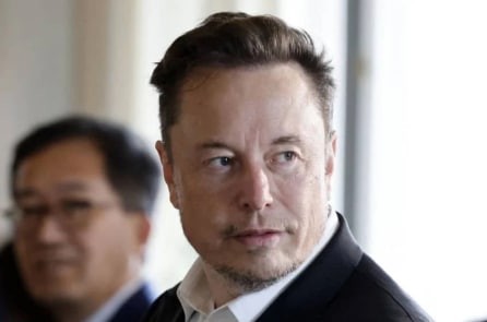 Elon Musk cho biết sẽ chống lại việc tích hợp hệ thống Apple với OpenAI