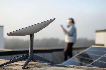 Tỷ phú Elon Musk ra mắt dịch vụ Starlink cho Indonesia